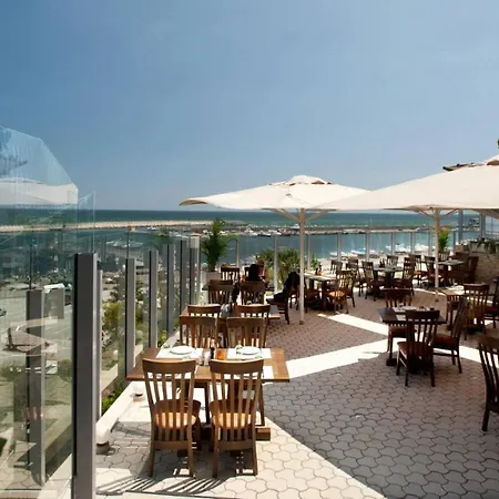 Bel Air Paradise Aparthotel Mamaia